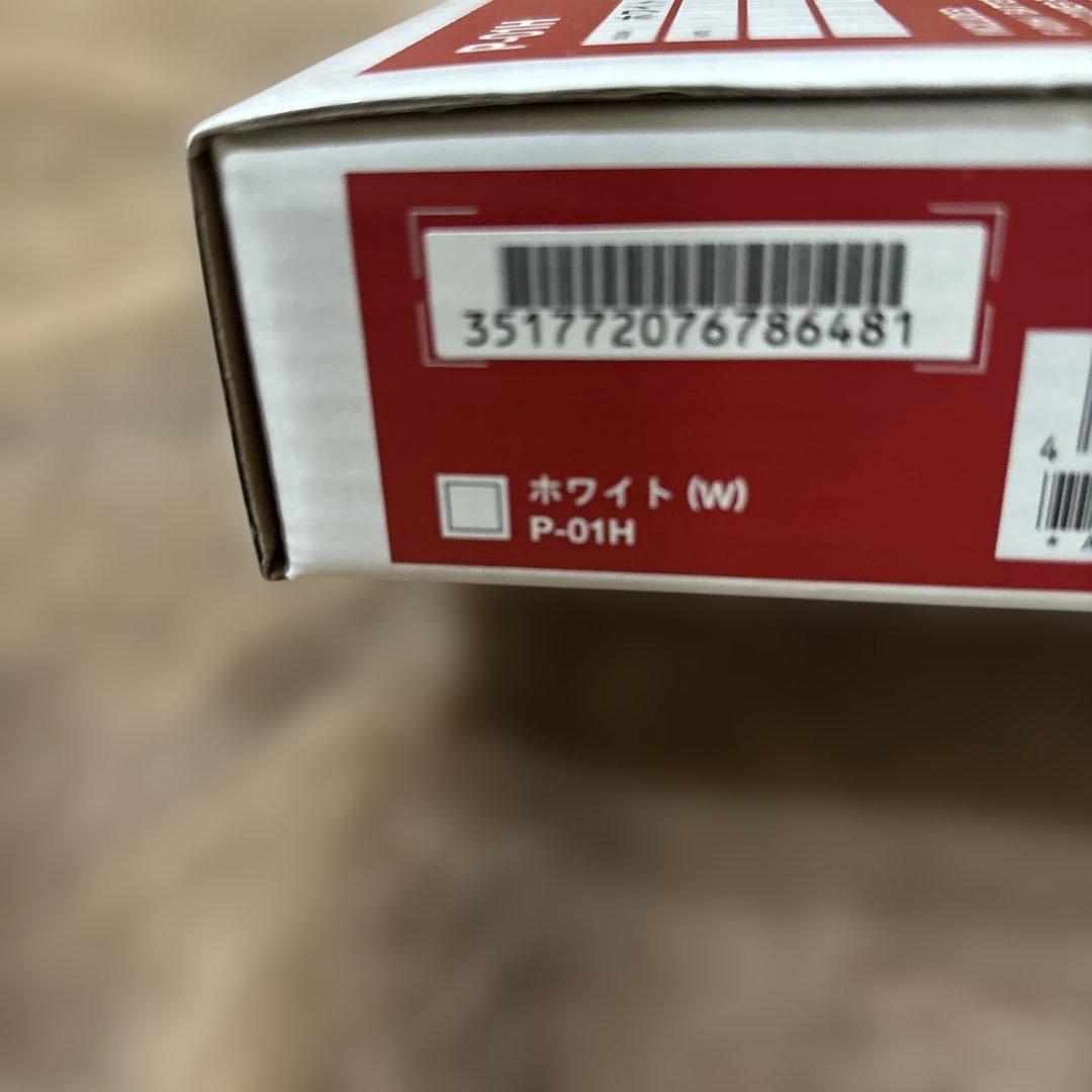 docomo P-01H ホワイト 新品未使用