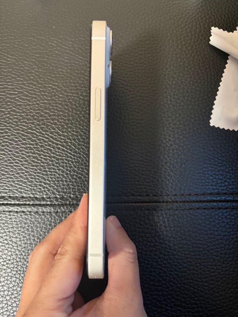 Apple iPhone 14 本体ホワイト　256GB