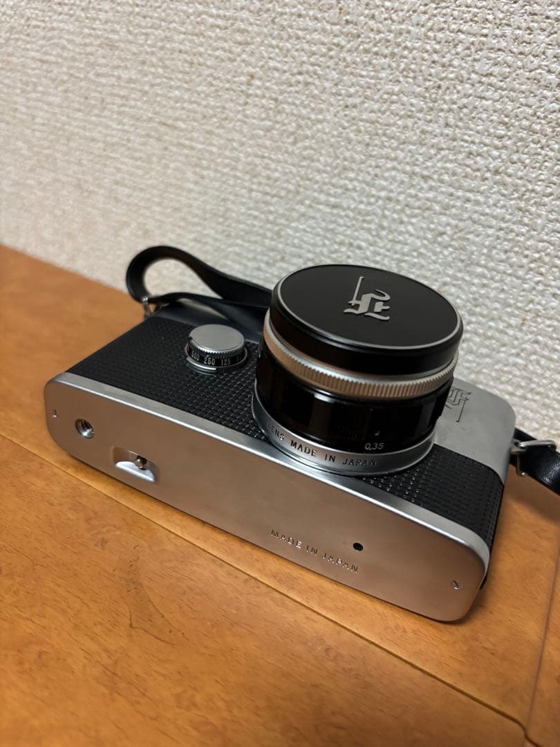 フィルムカメラ Olympus PEN-F