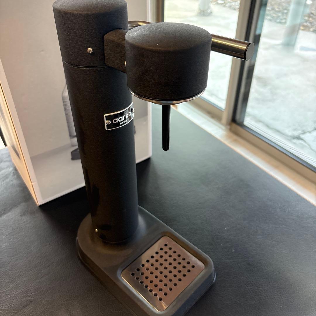 aarke 炭酸水メーカー ブラック