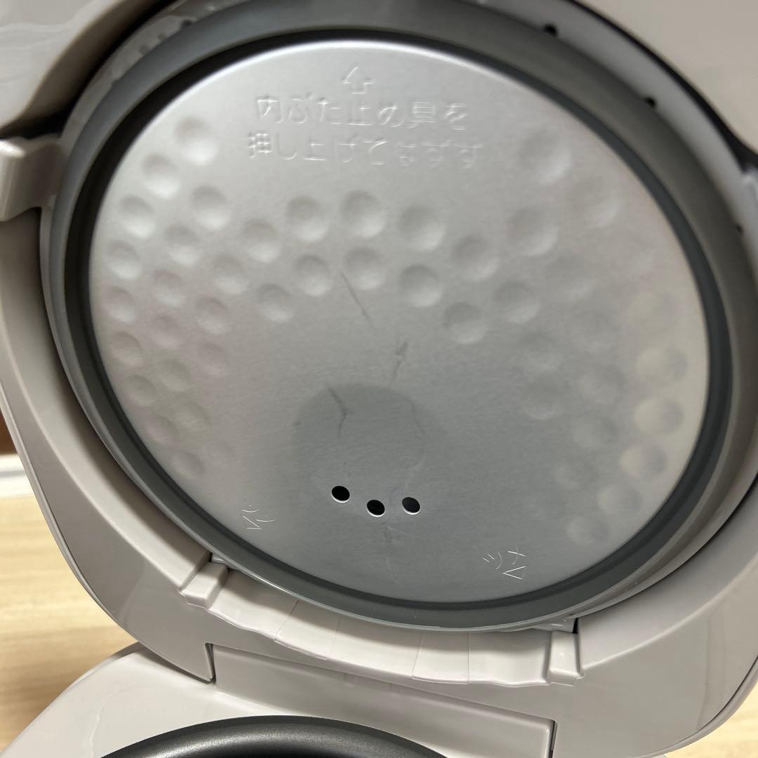 ZOJIRUSHI マイコン炊飯ジャー　極め炊き　3合