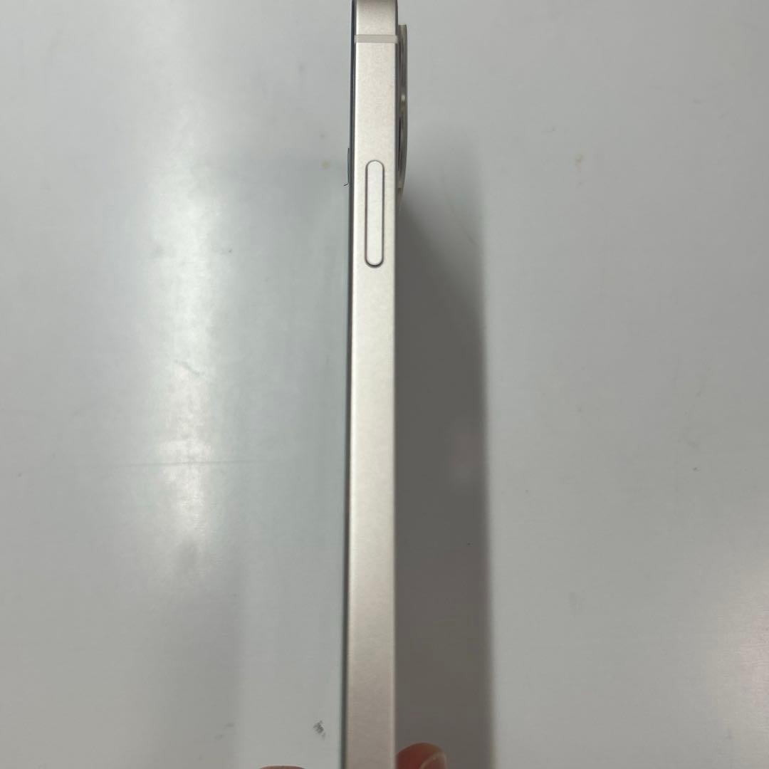 iPhone 12 128GB ケース付き　初期化済み