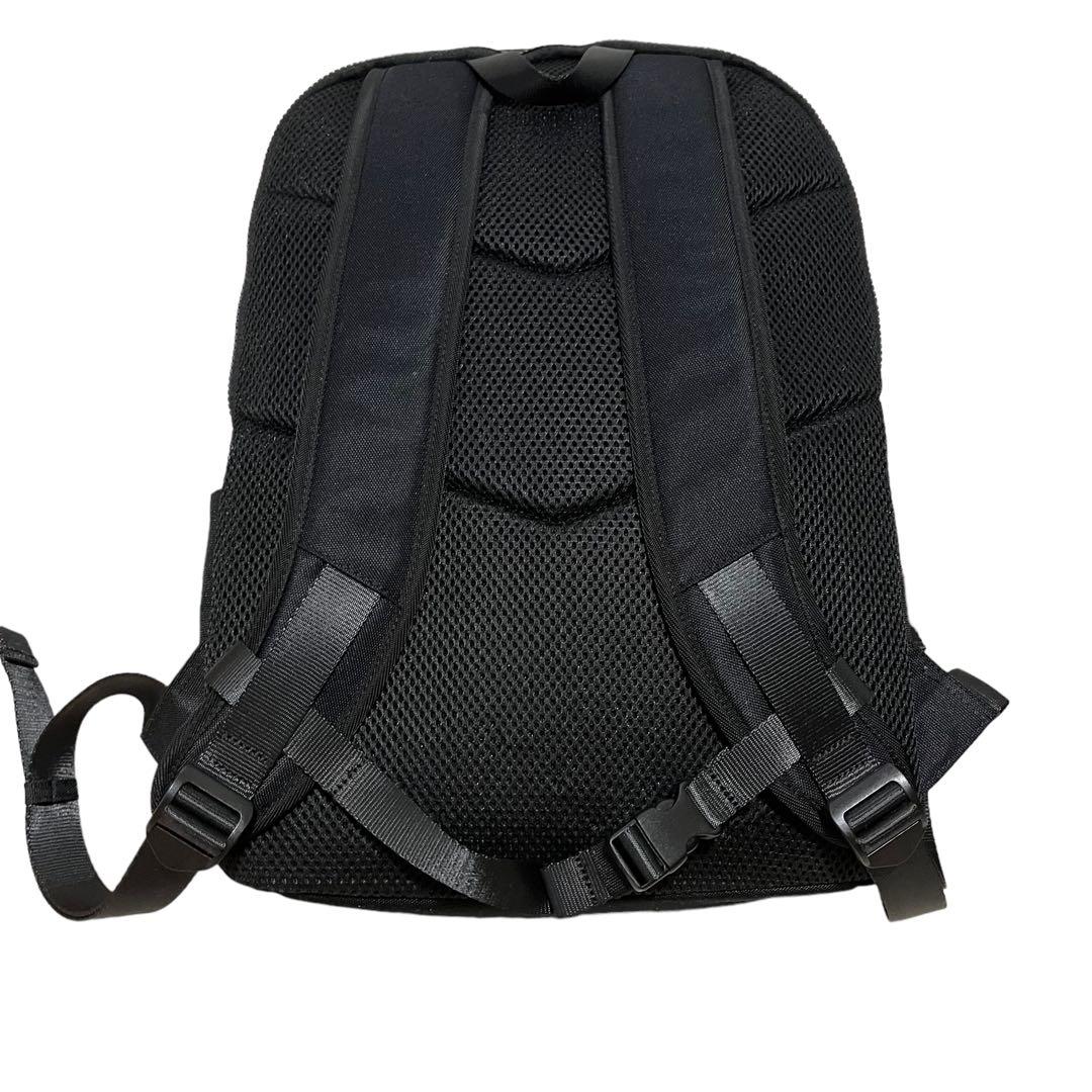 マリークワント ライトラインデイジーリュック ブラック - メルカリ