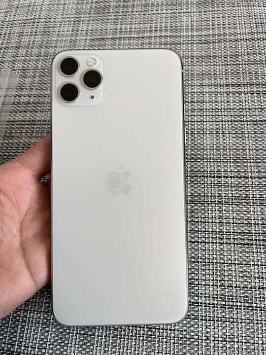 iPhone 11 Pro Max シルバー 512 GB Softbank