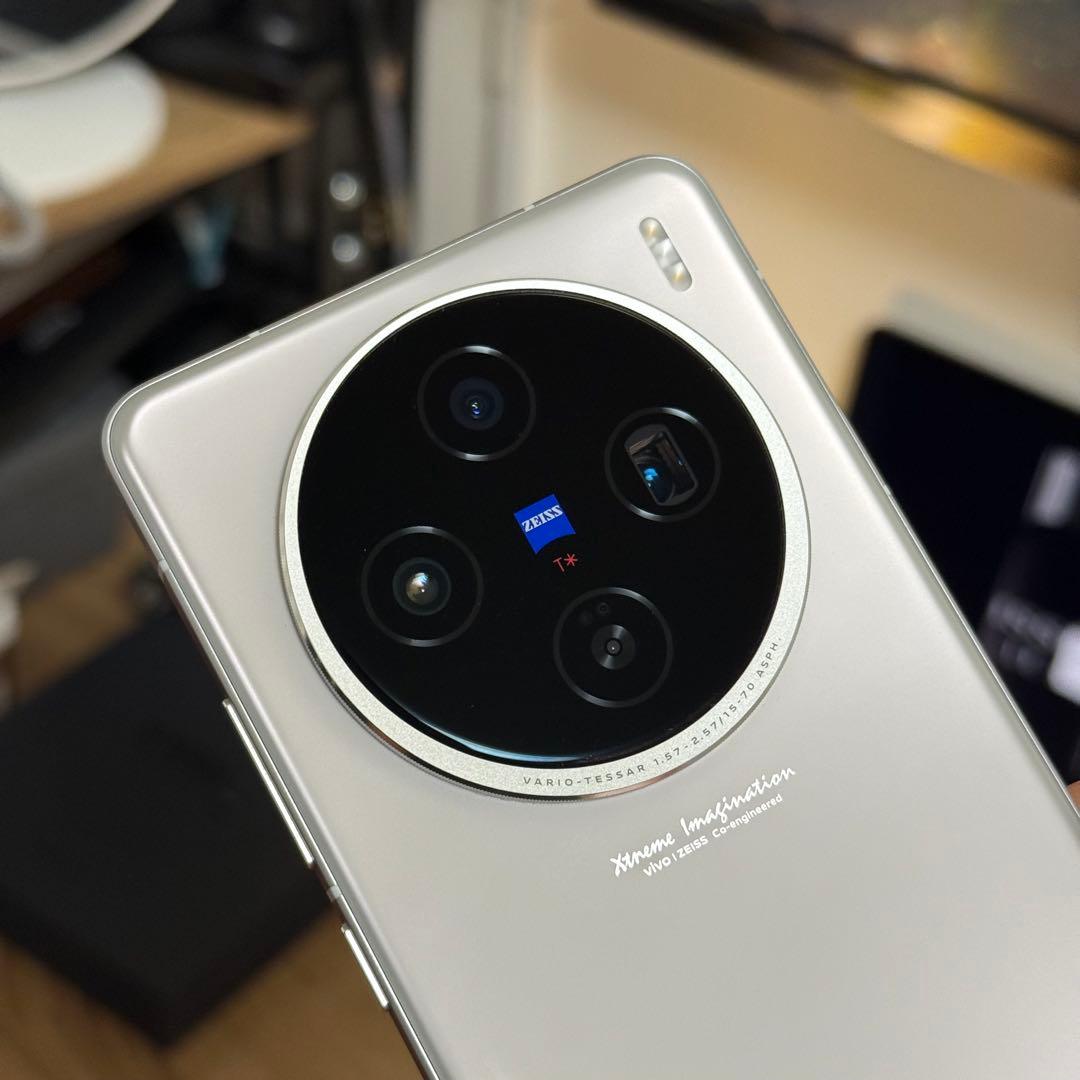 【美品】vivo X100s チタニウム 256GB