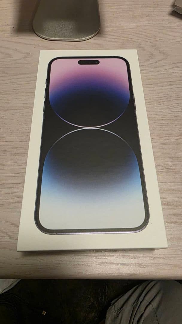 スマートフォン本体 iPhone14Pro Max 256G Applewatch Series7 Apple Watch Series 7｜au