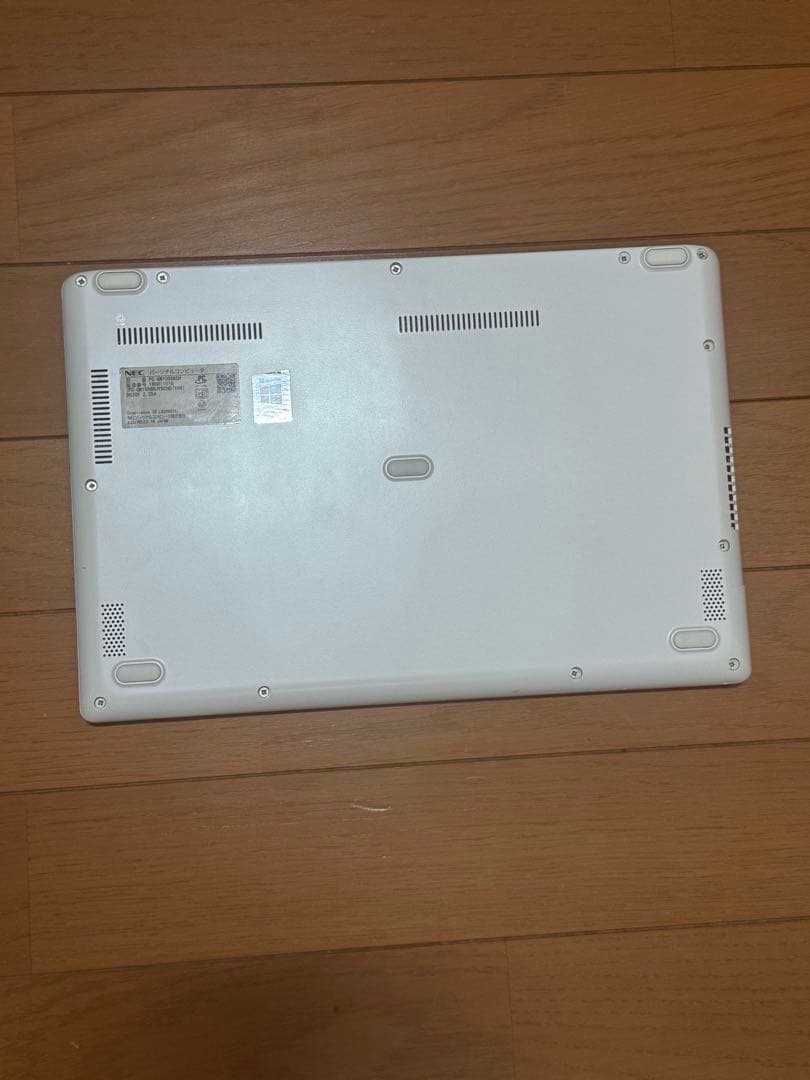 NEC　LAVIE Direct NM　PC-GN10S6RGH　 ジャンク