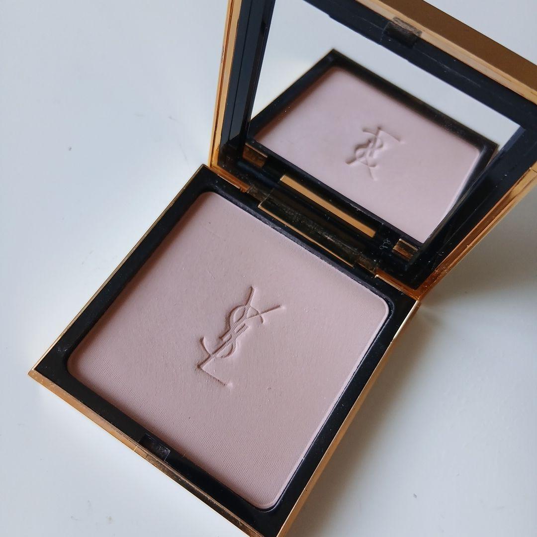 イヴサンローラン シルキーフィニッシュプレストパウダー - メルカリ