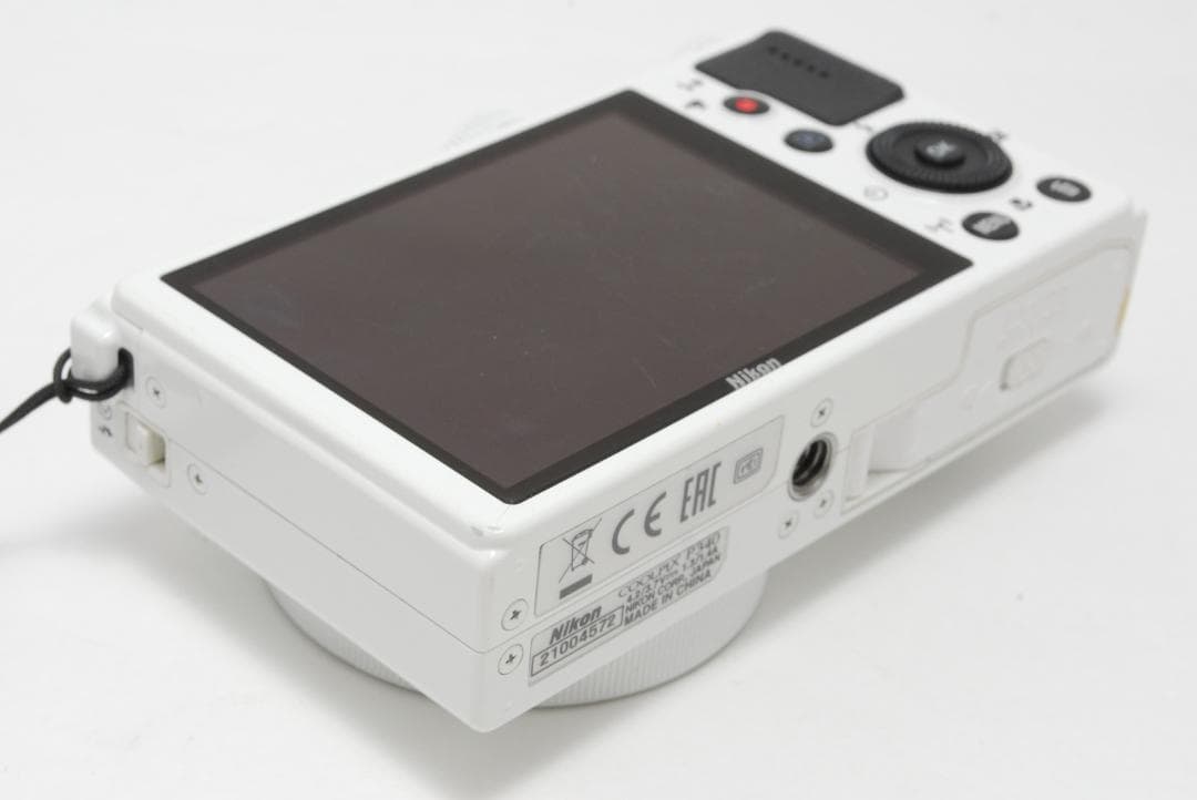 Nikon COOLPIX P340 ホワイト　動作確認済み