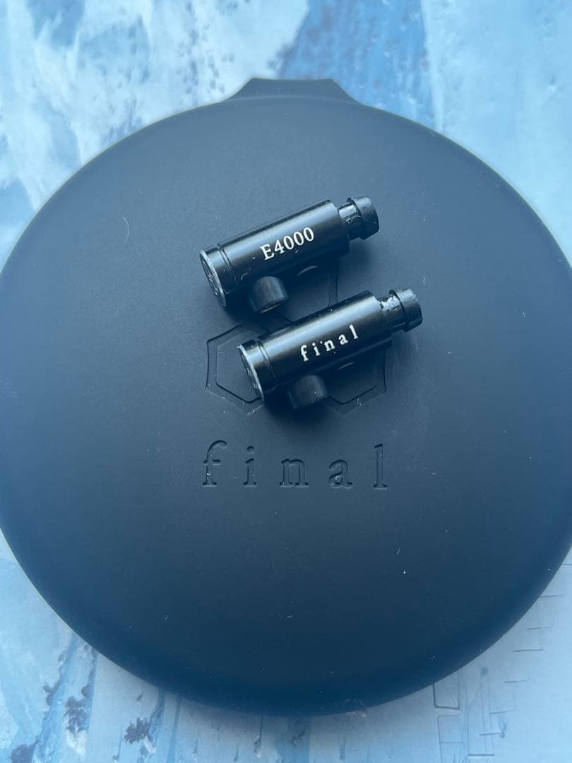 イヤホン final E4000 E4000｜final-イヤホン・ワイヤレスイヤホン・ヘッドホン｜final 公式