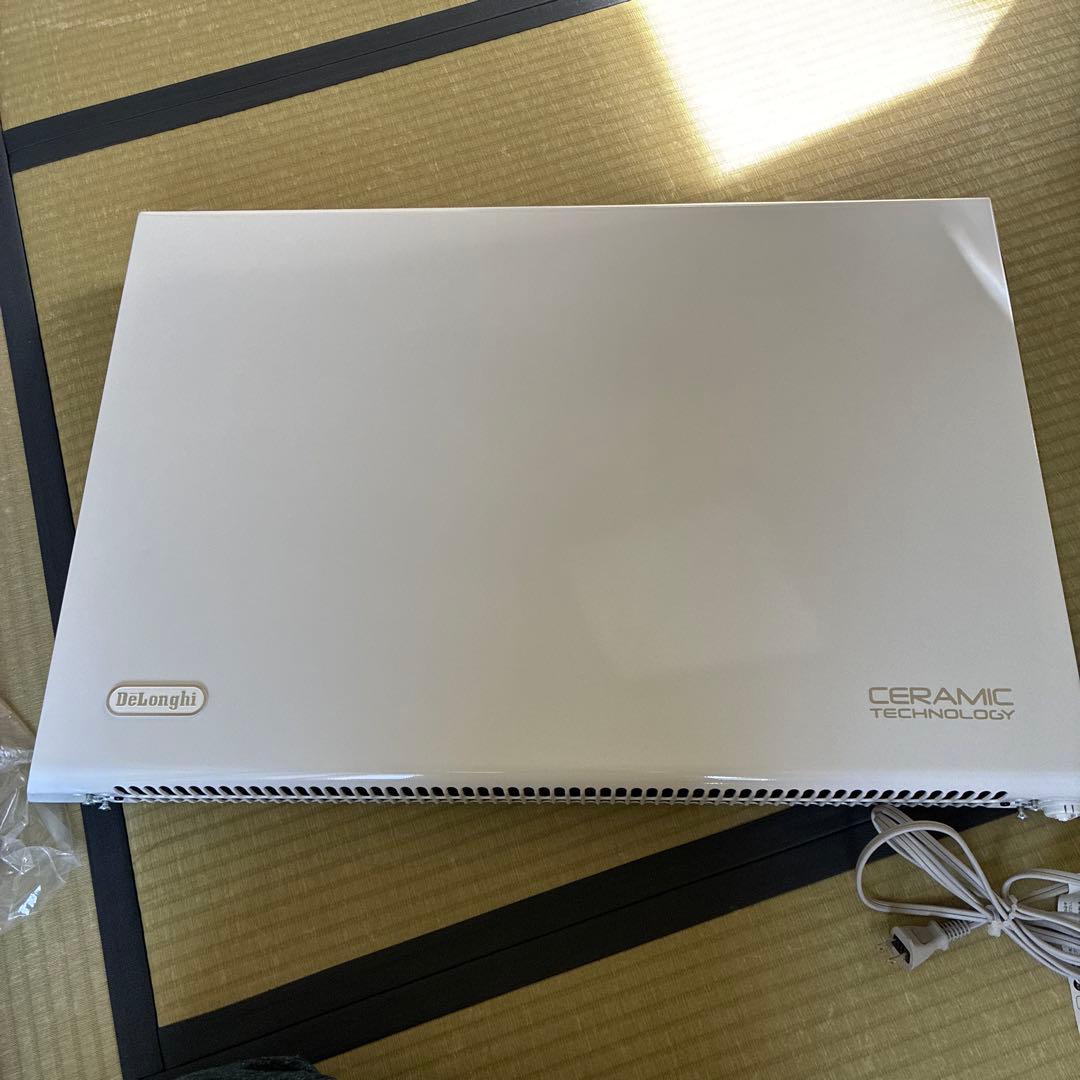 デロンギ コンベクターヒーター HXJ60L12-WH