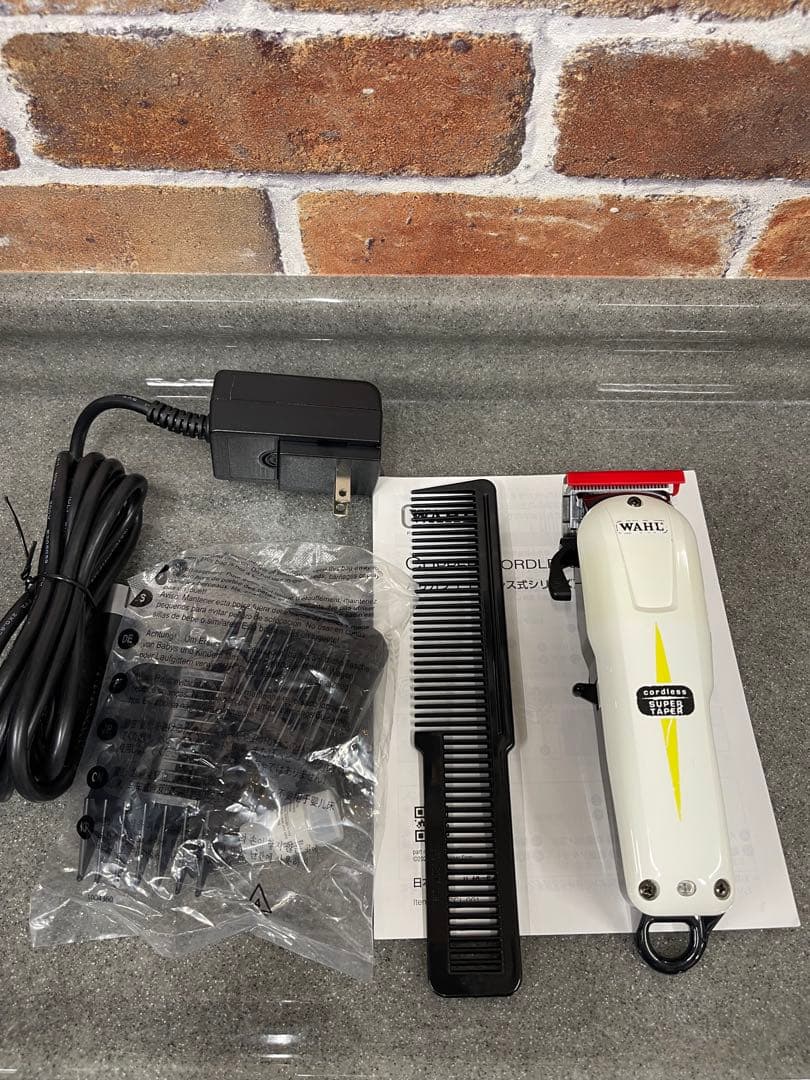 WAHL コードレス スーパー テーパー 業務用バリカン 使用少 美品 Amazon.co.jp: Wahl（ウォール） コードレス・スーパーテーパー【業務
