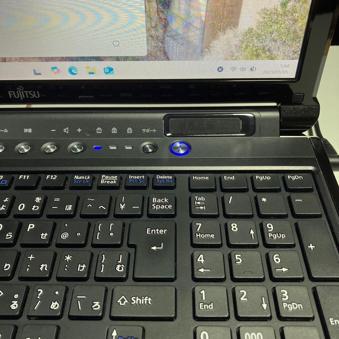 Windowsノート本体 FUJITSU LIFE Windows11core i7