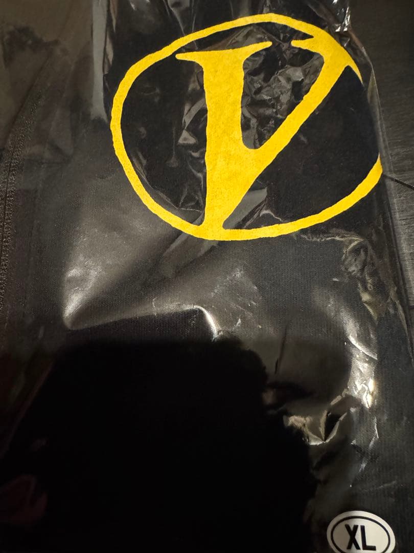 VOW WOW ブラック ジップパーカー XL 2026ライブ限定 vowwow - メルカリ