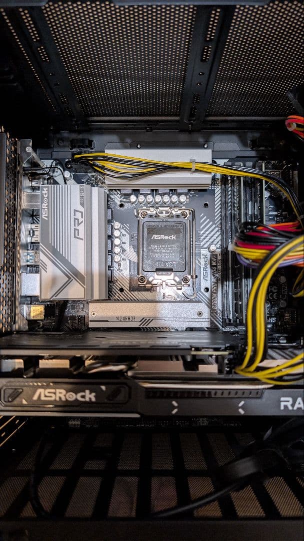 ベアボーン状態　未完成自作PC ミニPC