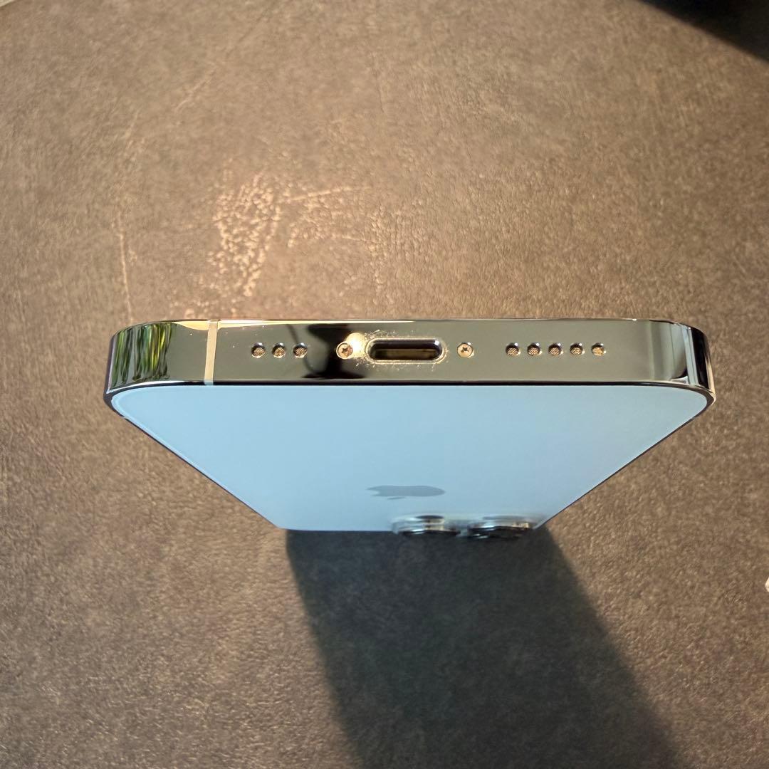 Apple iPhone 13 Pro 256GB シルバー 本体