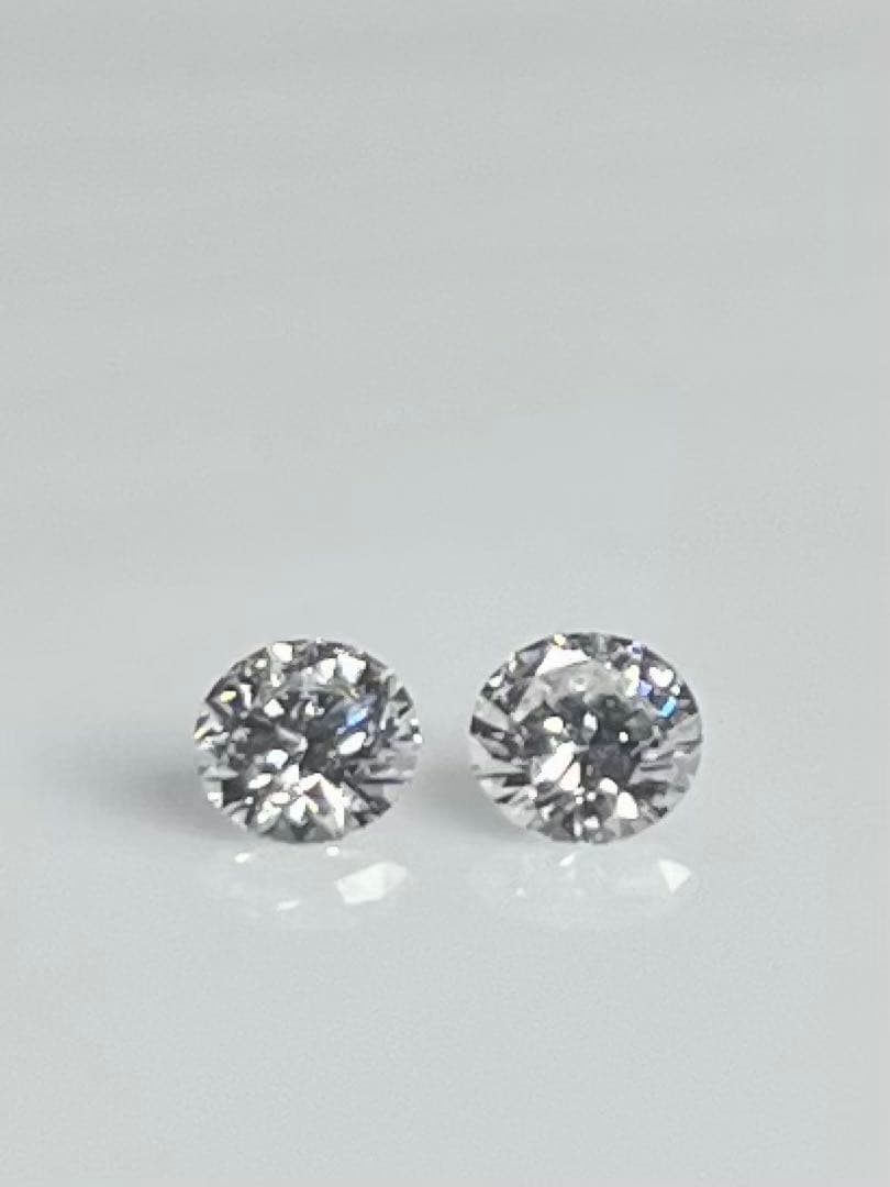 one PT天然ダイヤ片耳ピアス 0.236ct 中央宝石研究所 鑑定書付