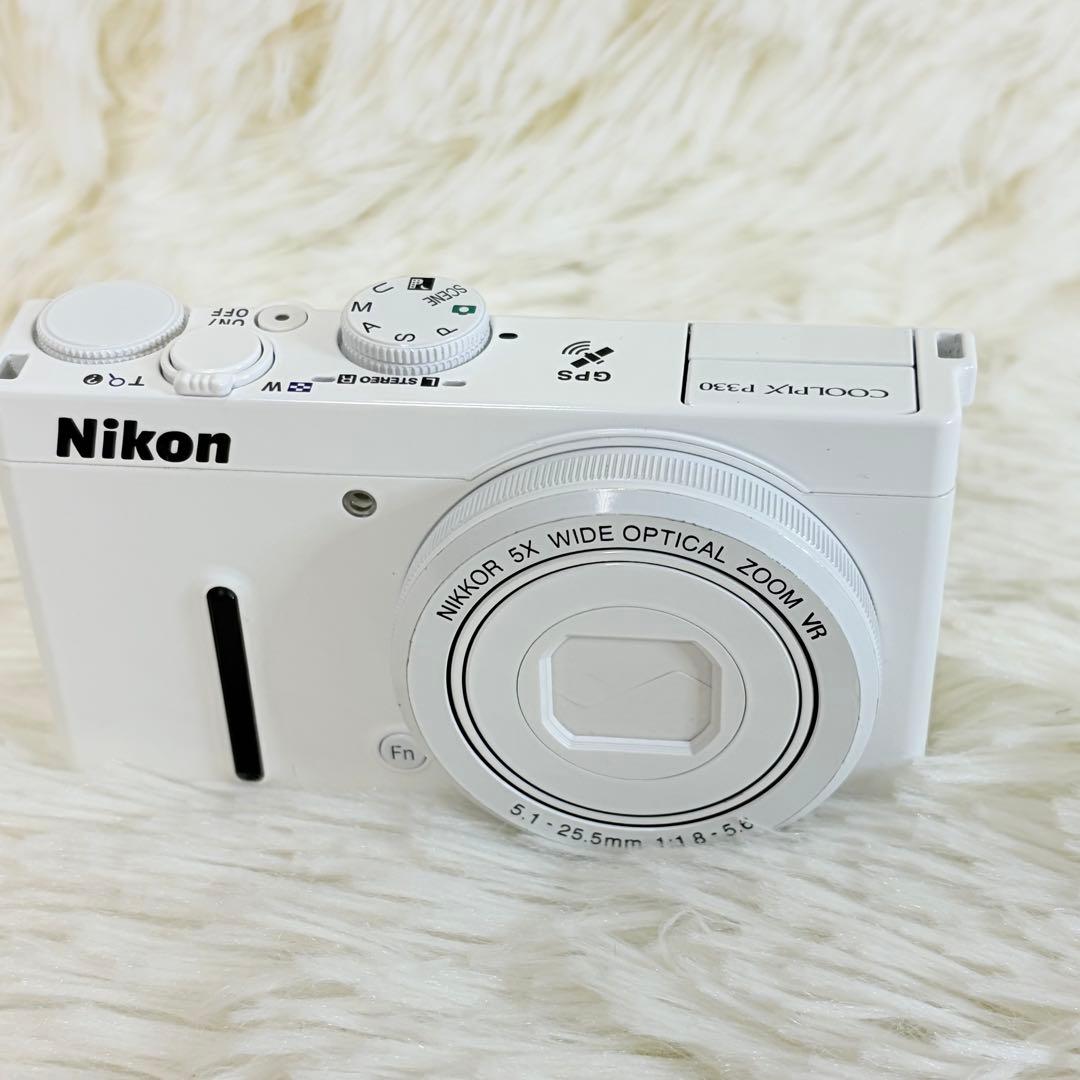 Nikon COOLPIX P330 ホワイト