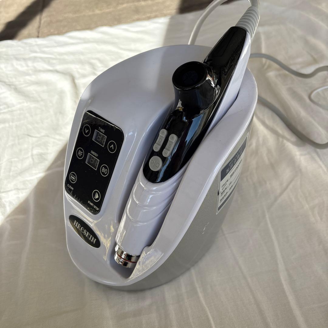 水光 エステ版 ニードレス水光RF +ems美顔器