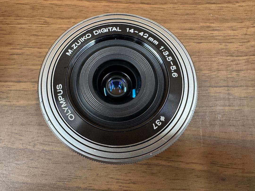 OLYMPUS OM-D ミラーレス一眼 レンズ2本セット E-M10II