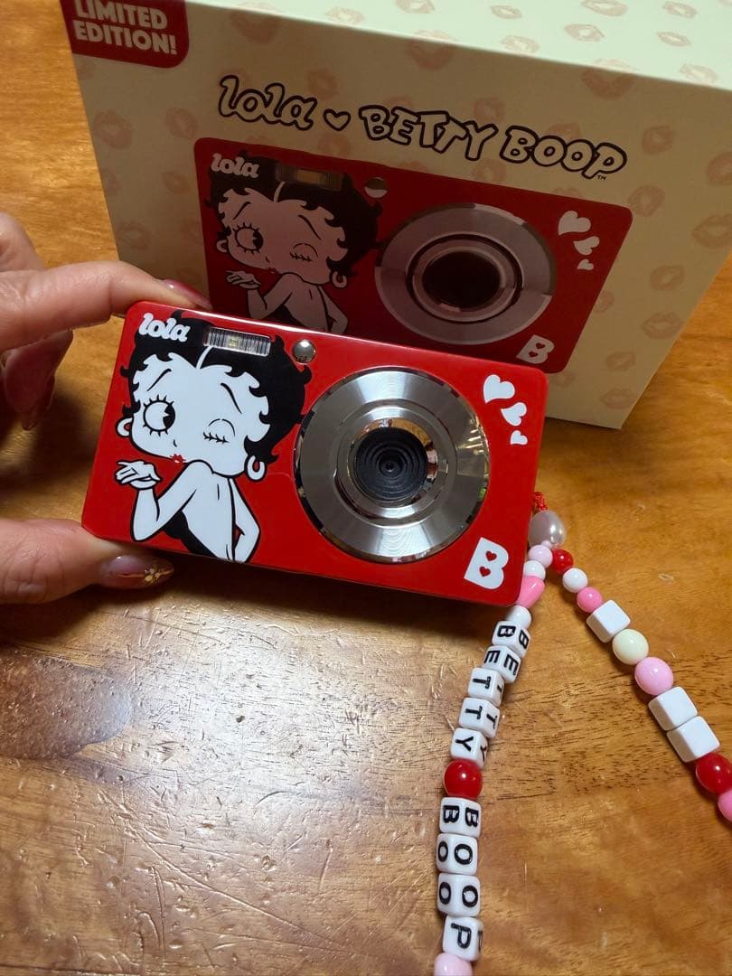 Lola Betty Boop 限定版デジタルカメラ 平野紫耀 さん