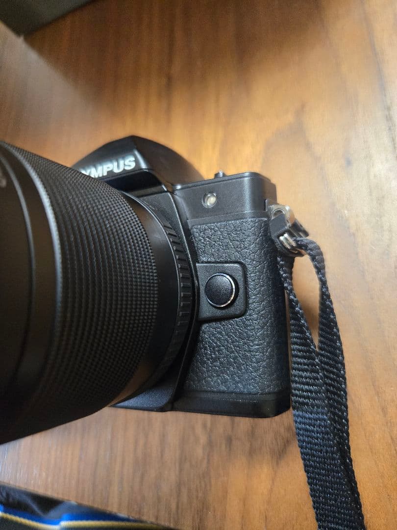 OLYMPUS E-M10 Mark Ⅱ ダブルズームキット ミラーレス一眼