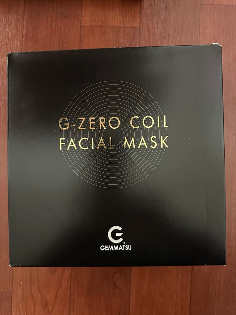 電気不用！ 美顔マスク 専用美容液付き