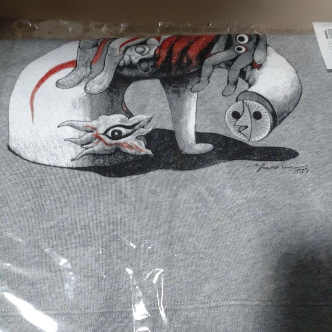 タローマン✕ヒグチユウコ コラボトレーナー Мサイズ - メルカリ