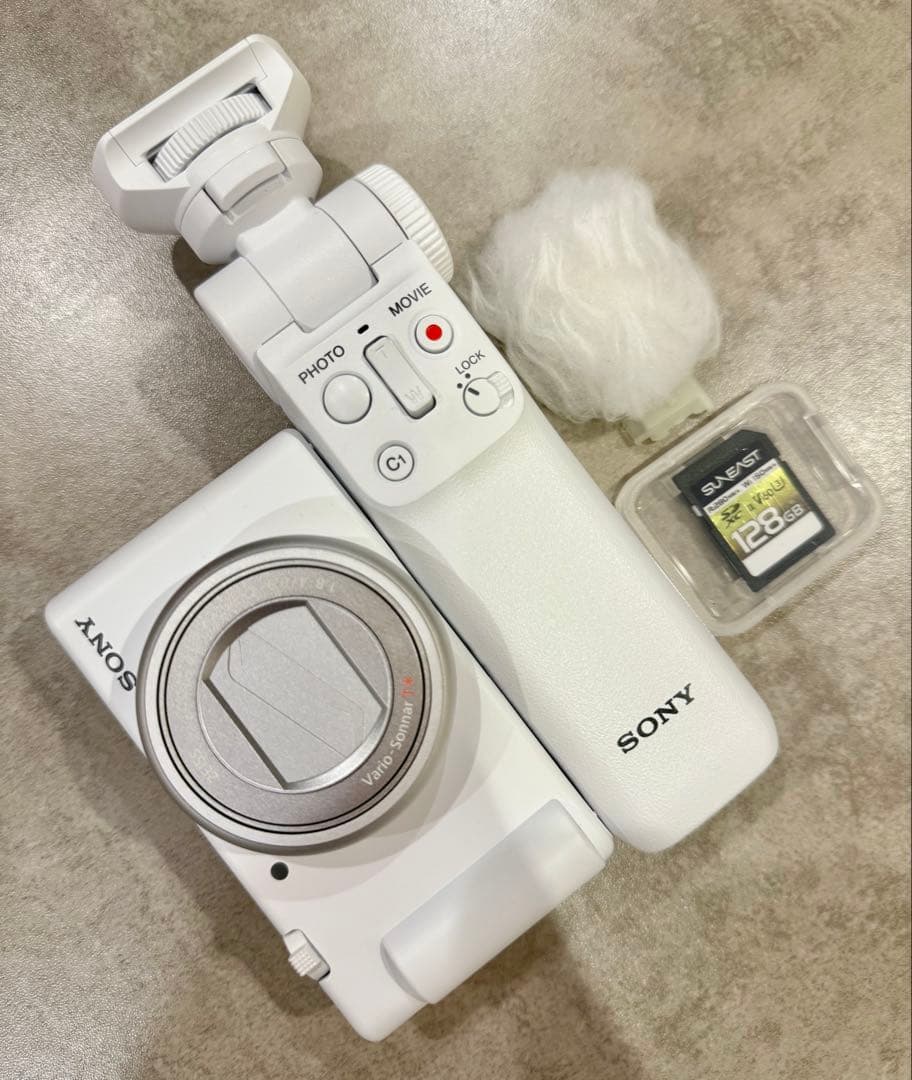 【ほぼ未使用】SONY VLOGCAM ZV-1 II ホワイト SDカードつき