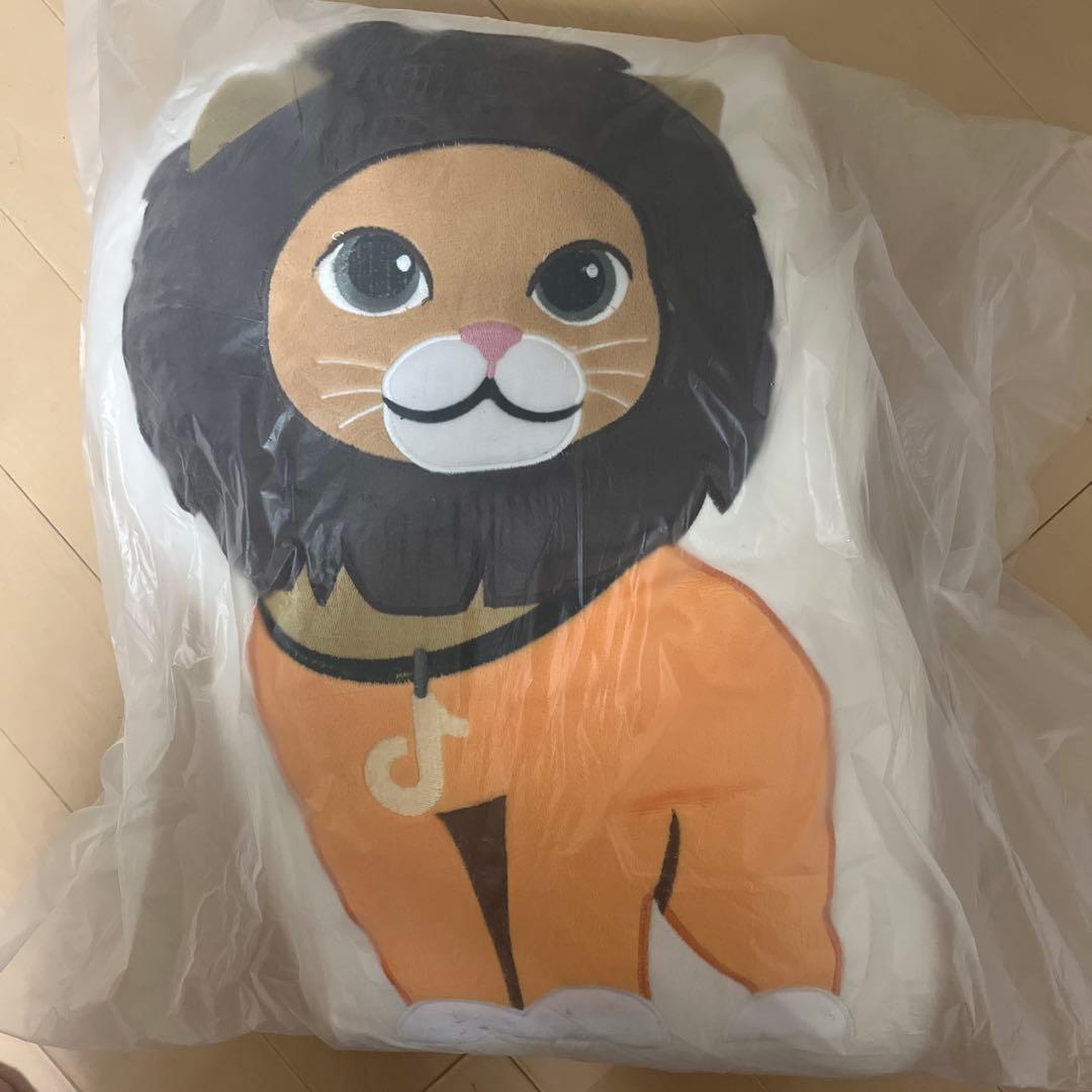 【非売品】Tiktok クッション　ライオン　レオン【超激レア】 非売品】Tiktok クッション ライオン レオン【超激レア】 - メルカリ