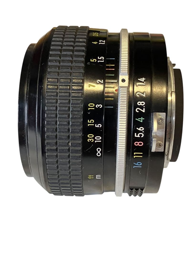 ニコン　NIKKOR 50mm f/1.4 非Aiレンズ