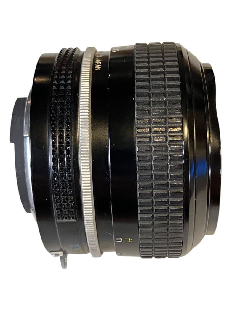 ニコン　NIKKOR 50mm f/1.4 非Aiレンズ