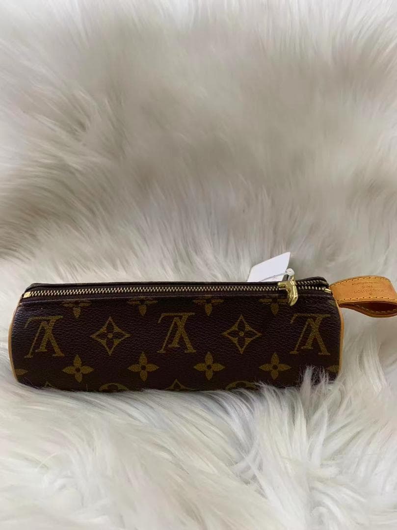 ルイ・ヴィトンモノグラム「トゥルース・ロンド」ポーチ