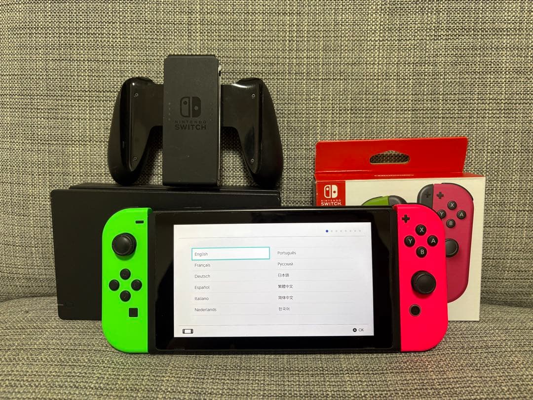 【美品】Nintendo Switch ネオングリーン/ネオンピンク 本体 任天堂（Nintendo） Nintendo Switch 本体 Joy-Con (L) ネオングリーン