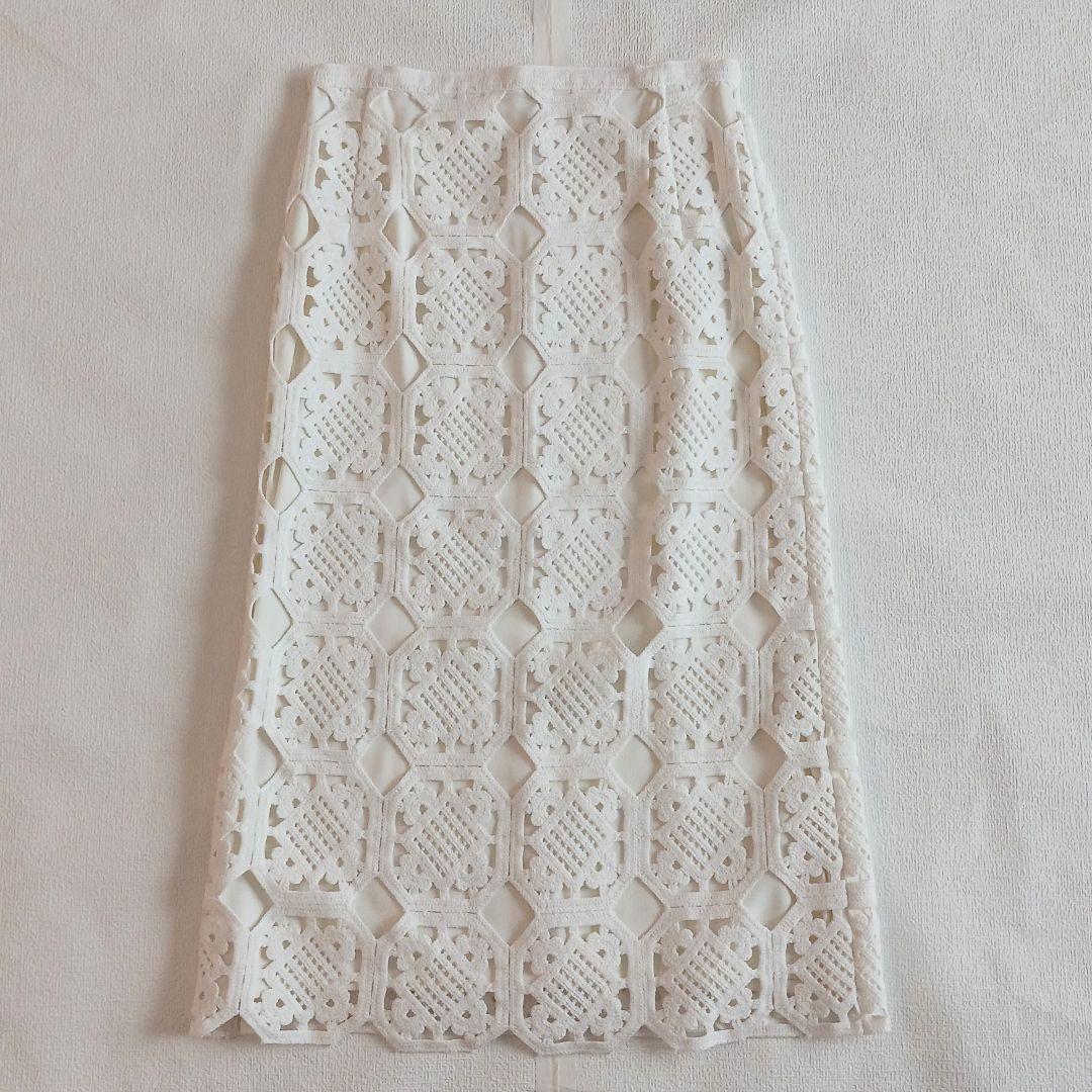 美品✨ボールジィ スクエアモチーフ エンブロイダリー Iラインミディ