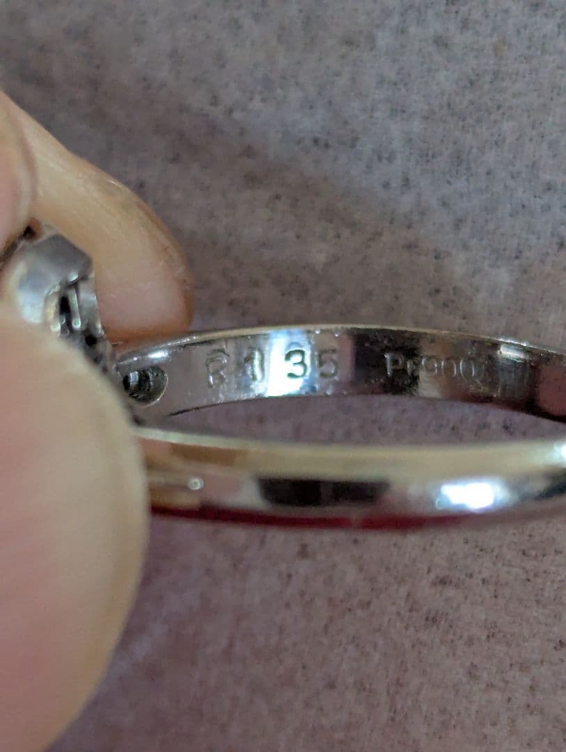 退院セール‼️バレンタイン値引き！ルビーの指輪1.35カラット写真も