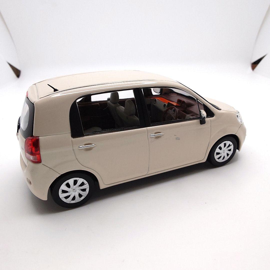 1/30 トヨタ ポルテ PORTE カラーサンプル 展示品 ⑤ - メルカリ