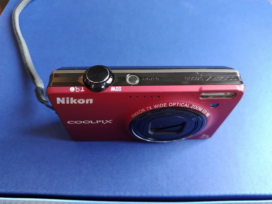Nikon COOLPIX S6000 革ケース付