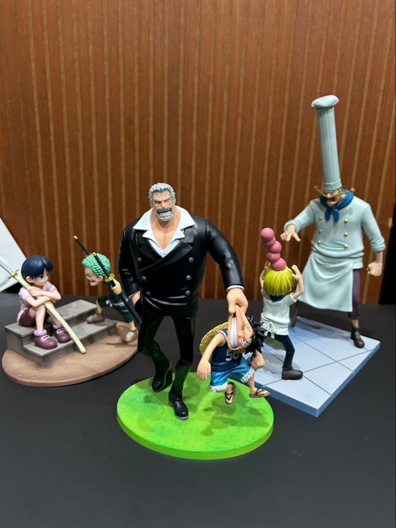 ワンピースフィギュア一番くじセット リバイバルモーメント等 箱無し