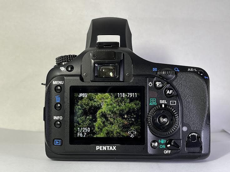 ★極上美品★ペンタックス K20D / レンズキッド ★バッテリー、SDカード★