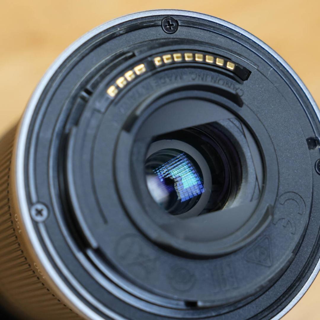 キヤノン RF-S 18-150mm F3.5-6.3 IS STM フード付き