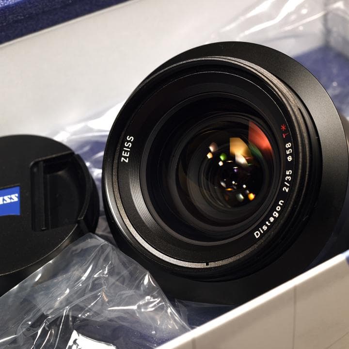 カールツァイス Milvus 35mm F2 ZF.2（ニコンFマウント）