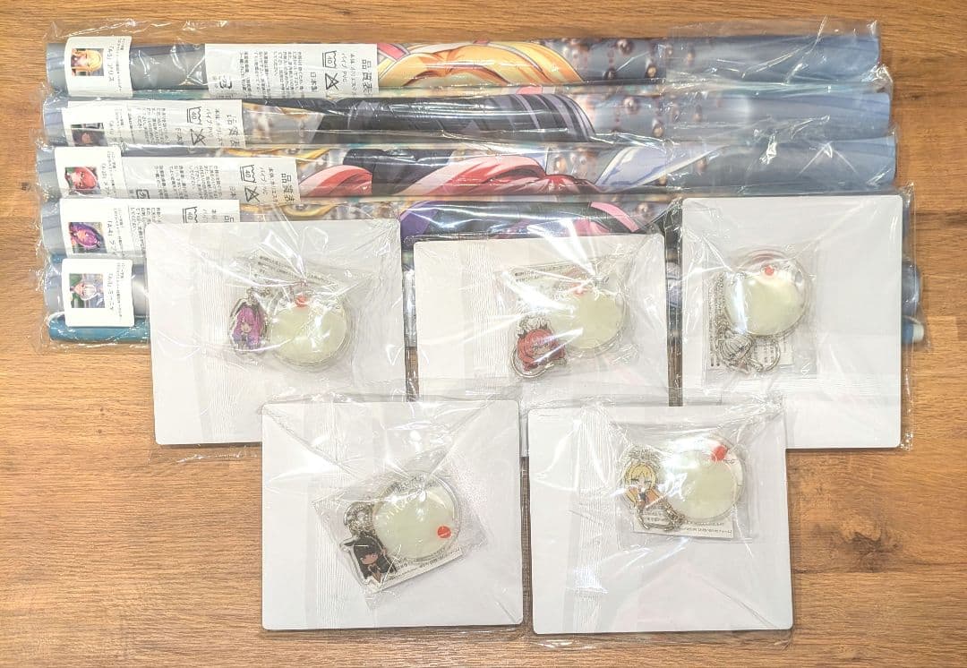 みるくふぁくとりー c107 タペストリー ドラマ 新規5種コンプリート みるくふぁくとりー コミケ C107 タペストリー ドラマCD 10種 缶バッジ