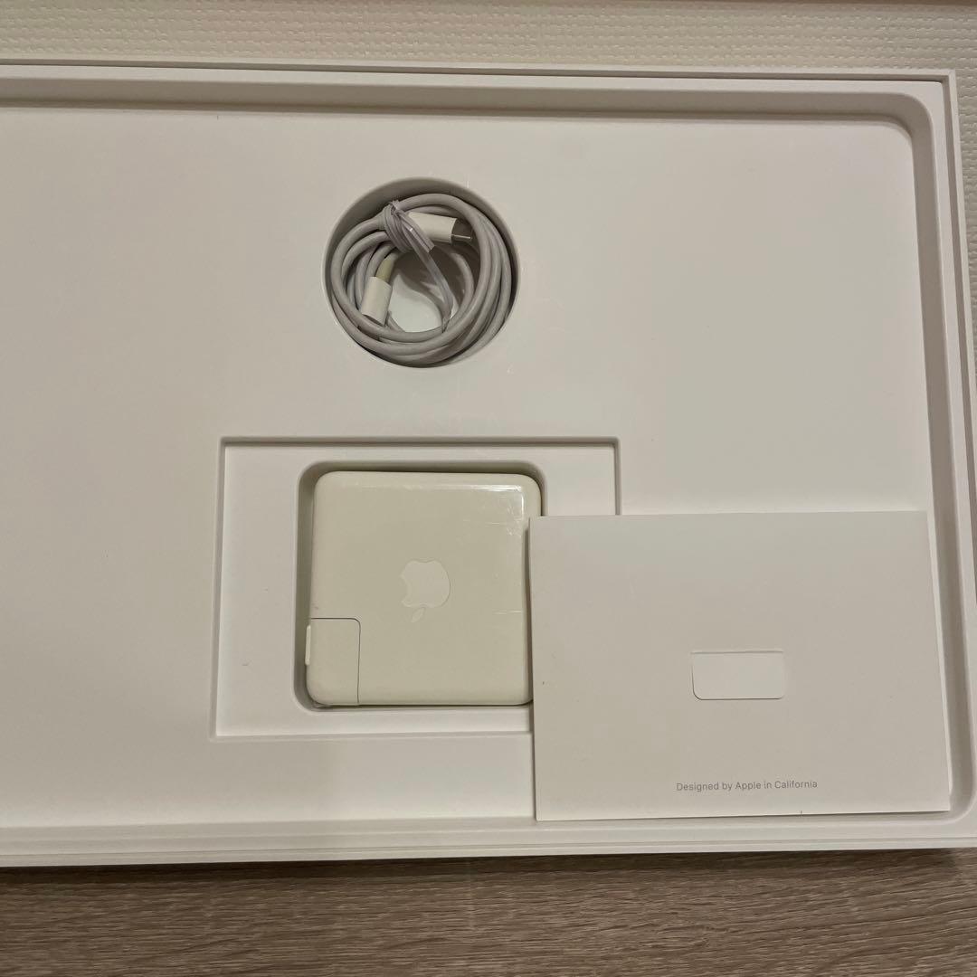 MacBook Pro 15インチ　A1707シルバー 日本語配列