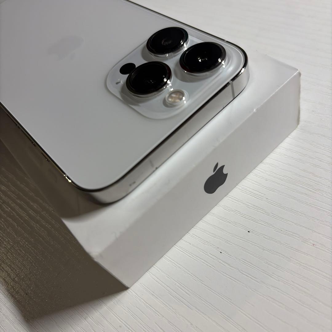 iPhone 13 Pro 128GB シルバー SIMフリー 美品