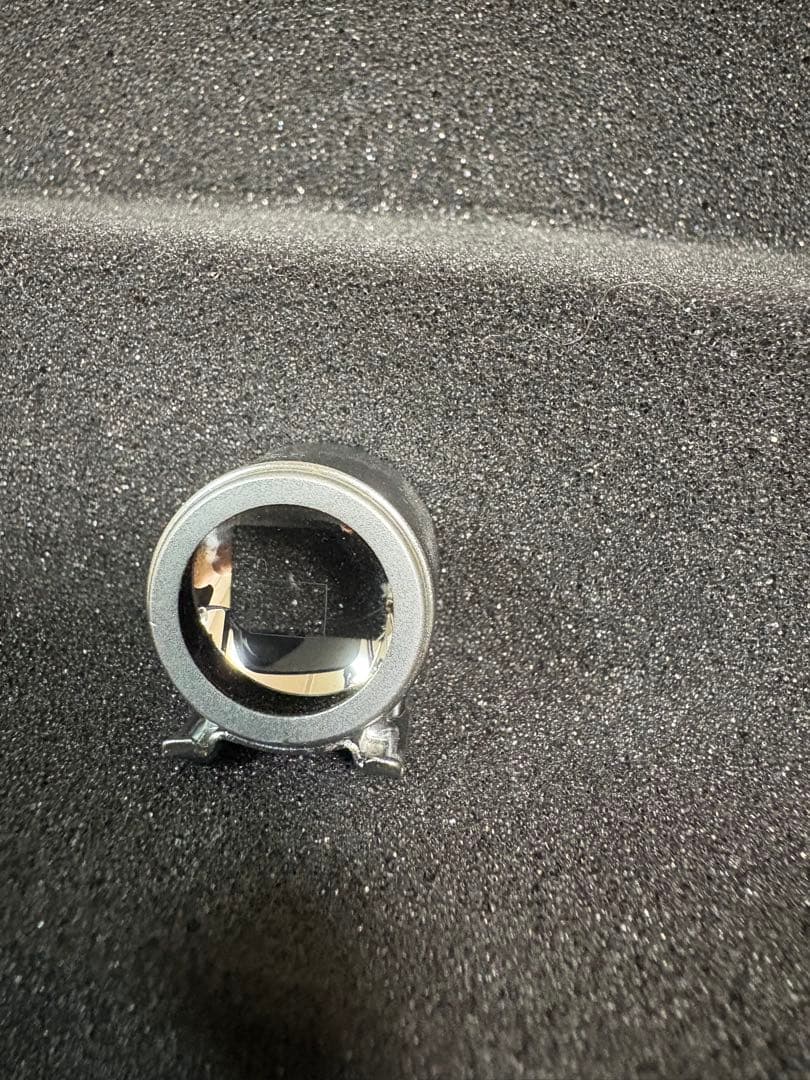 Leicaライカ外付けビューファインダー 5cm と特殊ファインダーと謎マウント