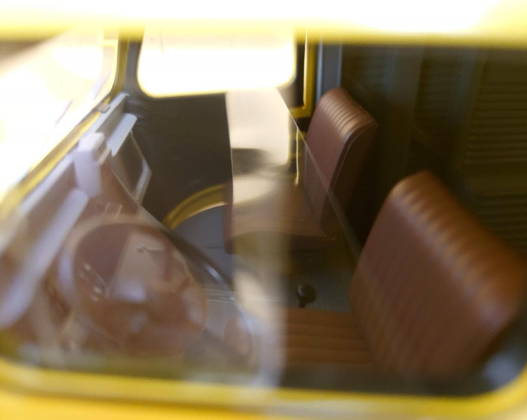 1/18 シトロエン タイプHY 1969 イエロートラック CitroenHY - メルカリ