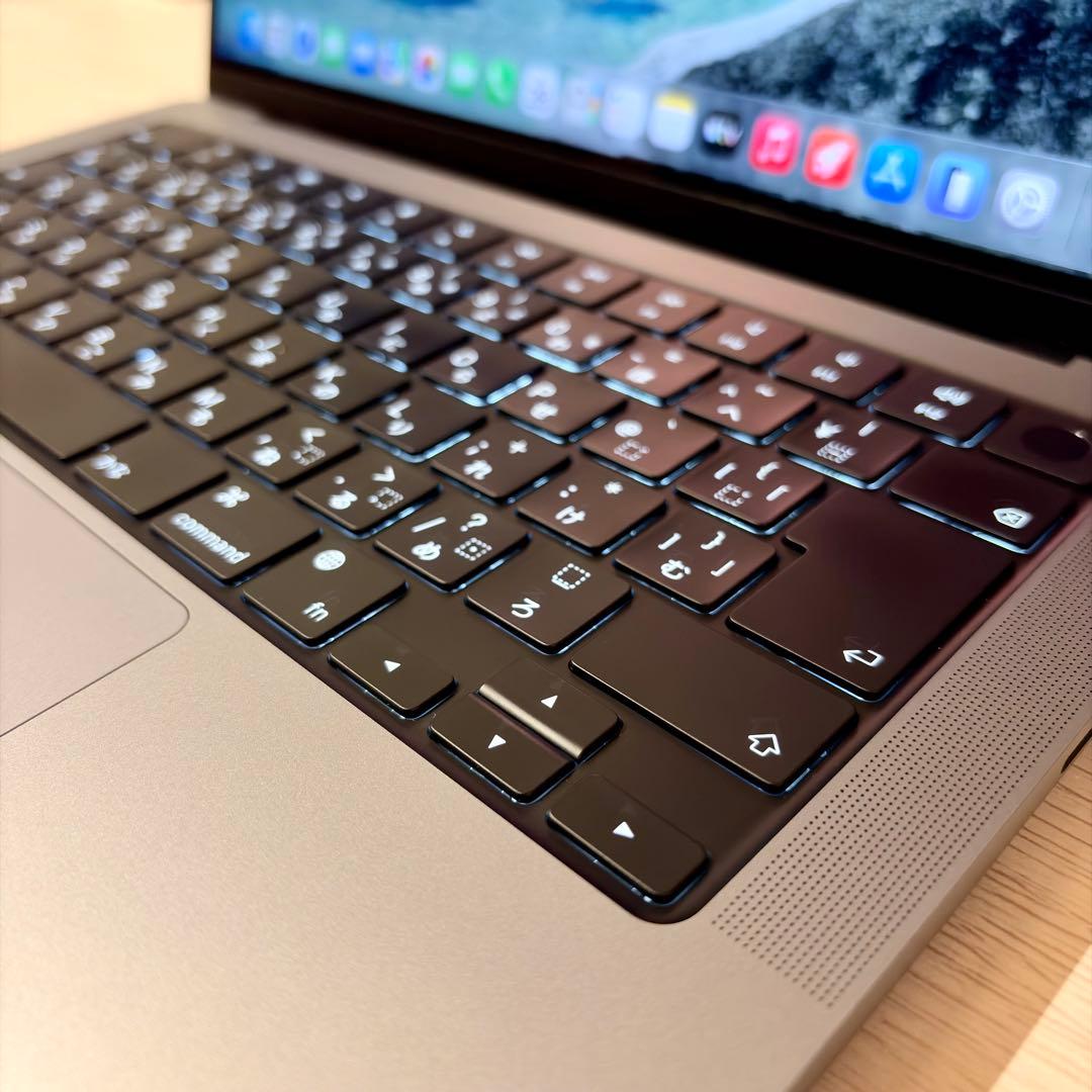 【極美品】MacBook Pro M1 14インチ 32GB 1TB