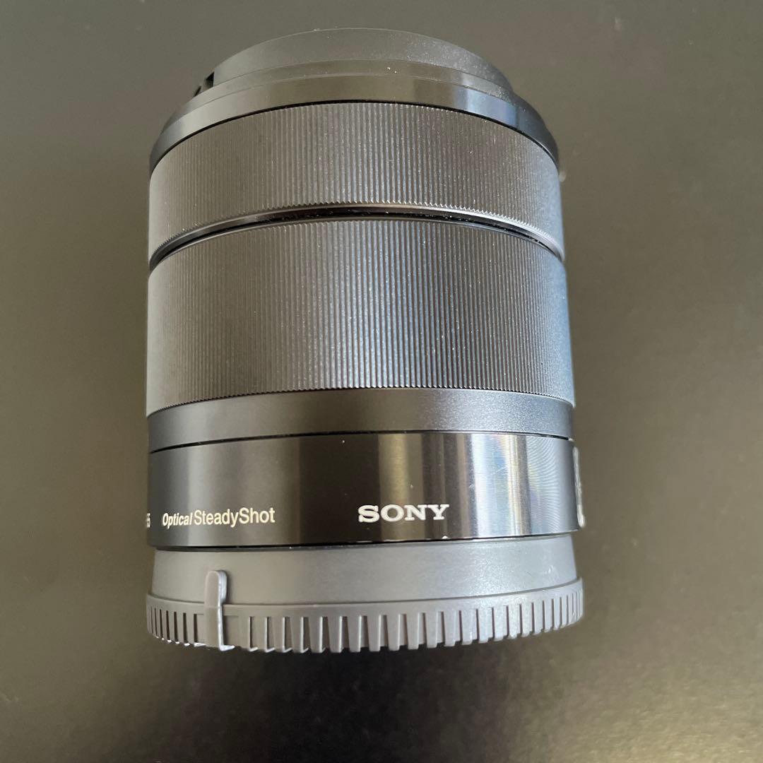Sony E 18-55mm F3.5-5.6 OSS レンズ