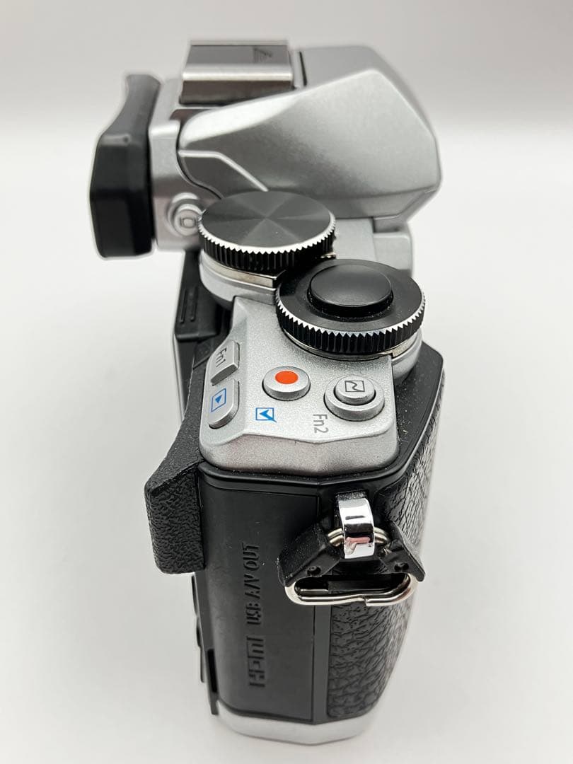 OLYMPUS OM-D E-M10 ミラーレス一眼カメラ　シャッター9629回